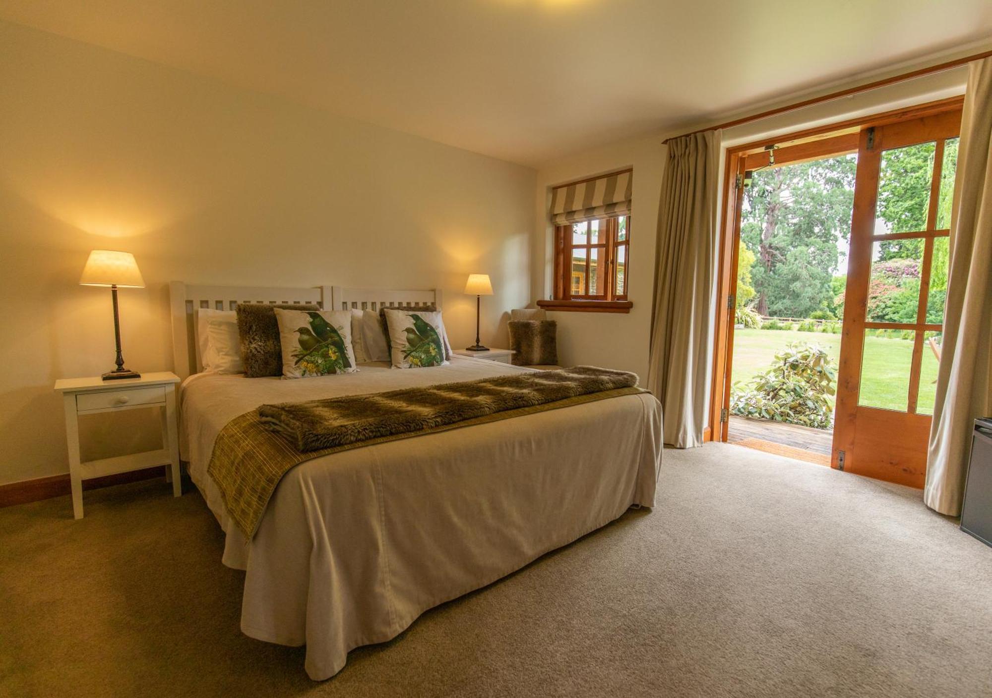 Wanaka Homestead Lodge & Cottages Exterior photo